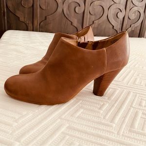 Brown ankle boots